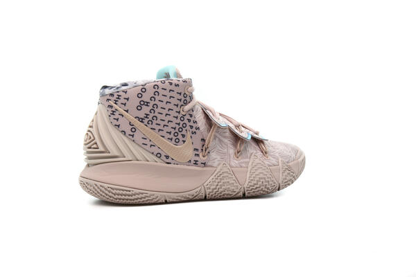 Nike KYBRID S2 